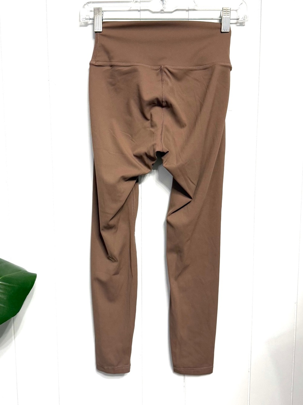 High-Rise Brown Women's Leggings - Everyday Activewear - Picture 2 of 6